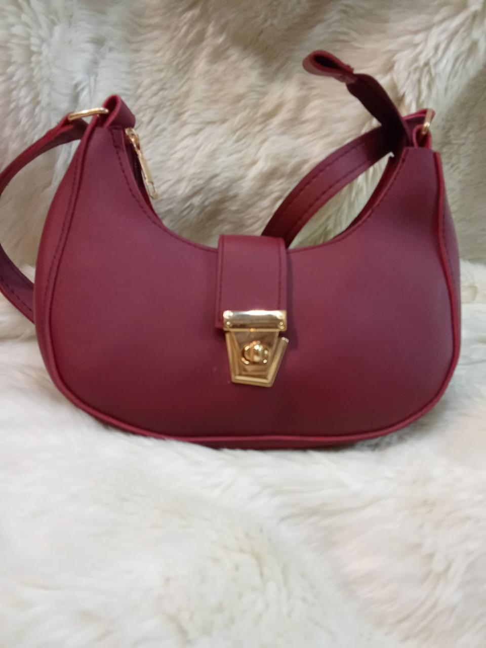 Luxeloom shoulder bag
