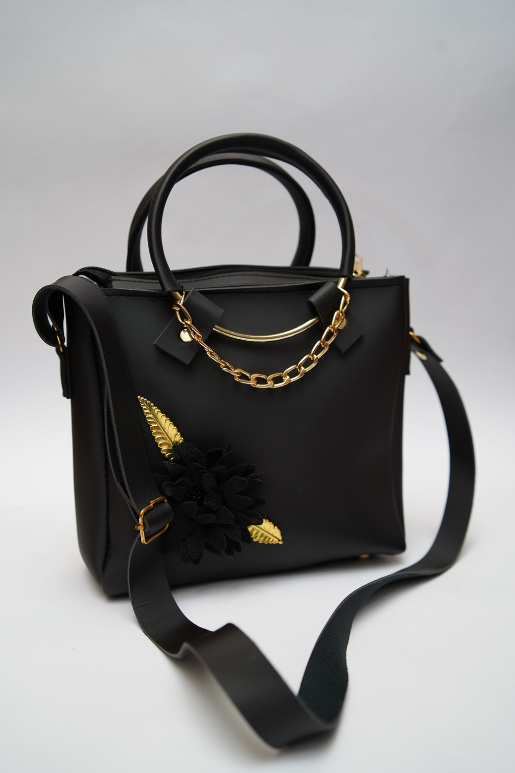 Hand bag shoulder bag